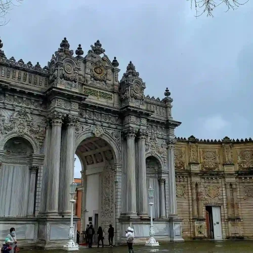 iraan Palace